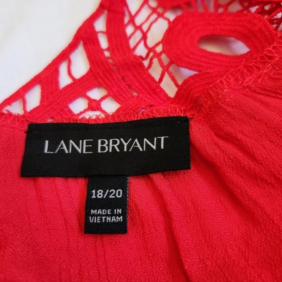 3/$15 Lane Bryant lace insert yoke blouse red lightweight textured fabric 18/20 - Picture 8 of 11